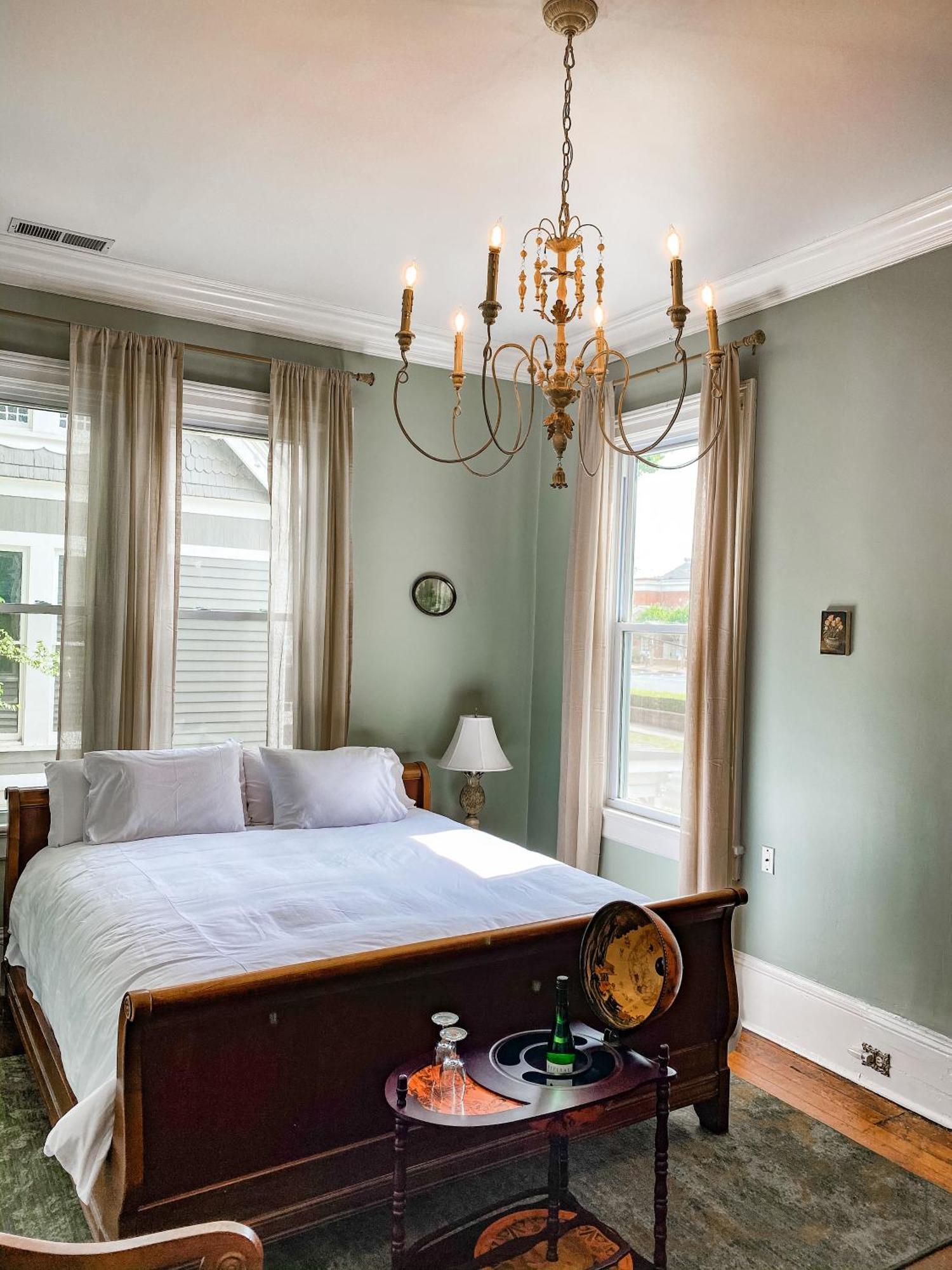 Stanley House Inn Marietta Bilik gambar